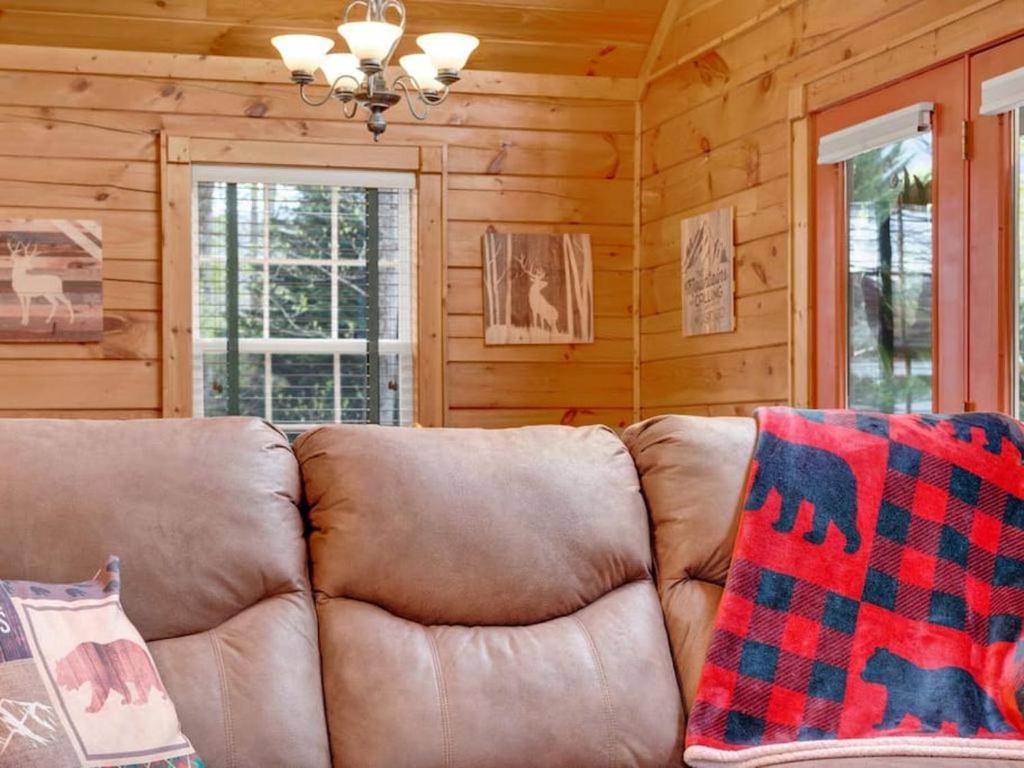 Soco Serene Cabin In The Heart Of Maggie Valley Exterior photo