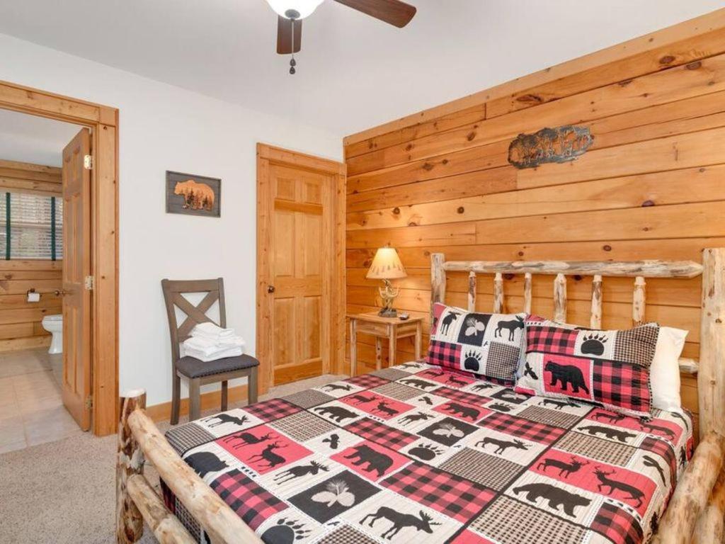 Soco Serene Cabin In The Heart Of Maggie Valley Exterior photo